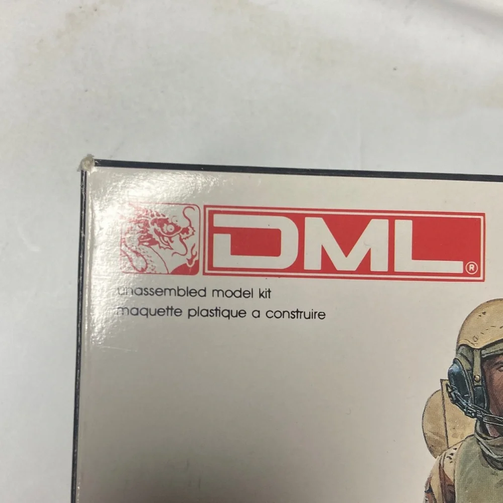 DML 1/35 model figure kit, new open box, U.S. Tank Crew, unbuilt, 4 figs